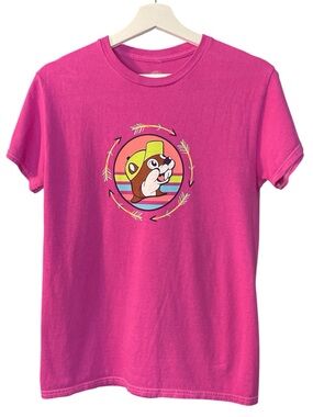 Buc-ees t-shirt “ Easily Distracted by Dogs”